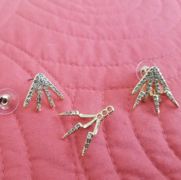 Brand New - Pave Jacket Stud Earrings Gold Tone - Picture 3 of 7